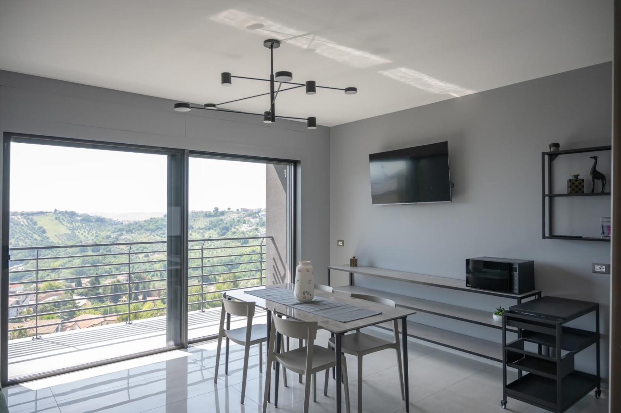 Casa Vista Mare E Colline A Montesilvano Colle Екстер'єр фото